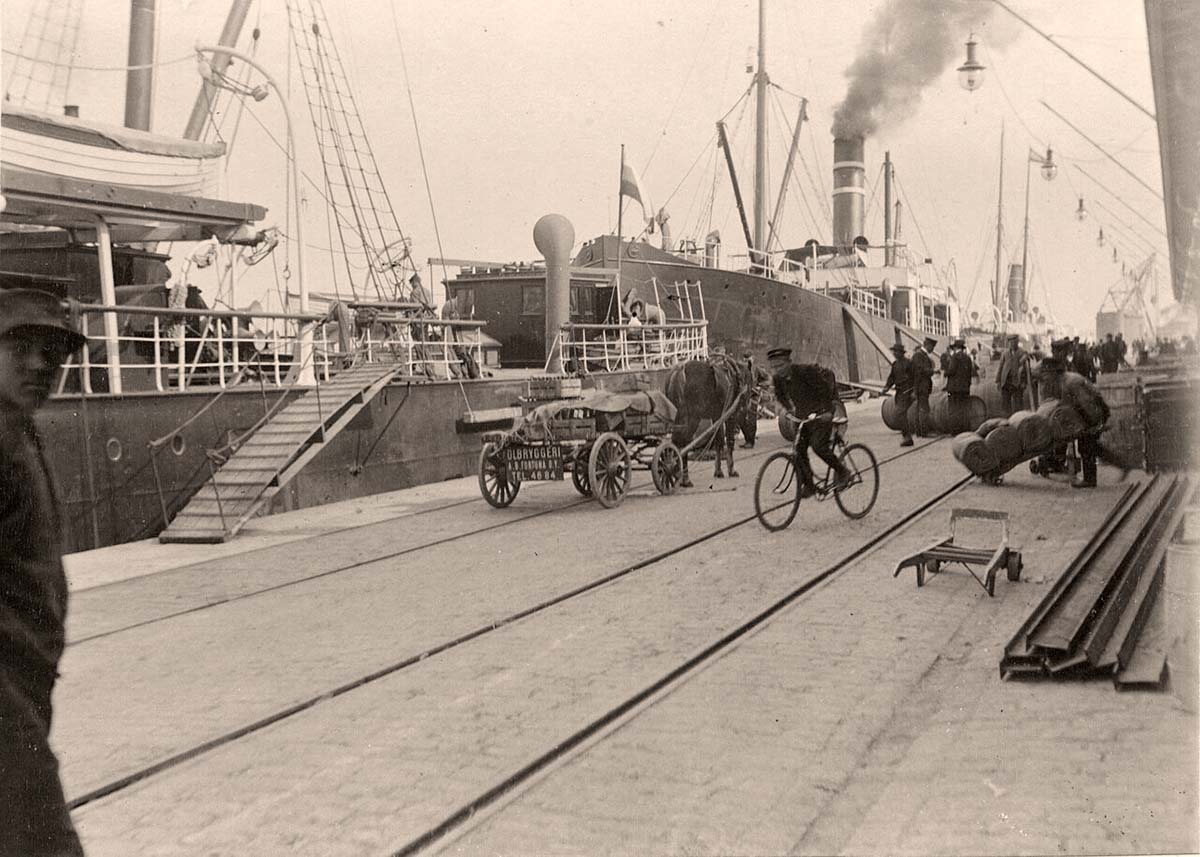 Helsinki. South Harbor, 1914