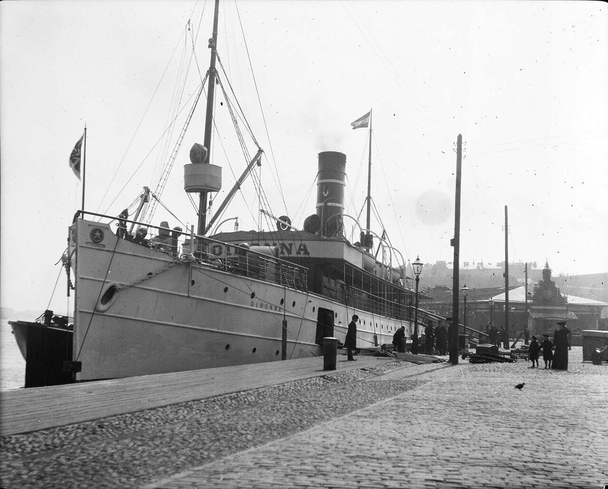 Helsinki. Steamboat 'Oyhonna' in the South Harbor